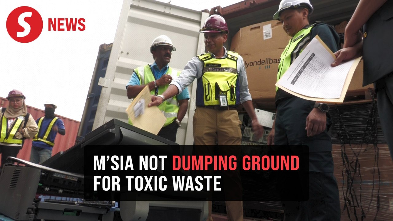 AKPS seizes 125 tonnes of illegally imported waste at Port Klang