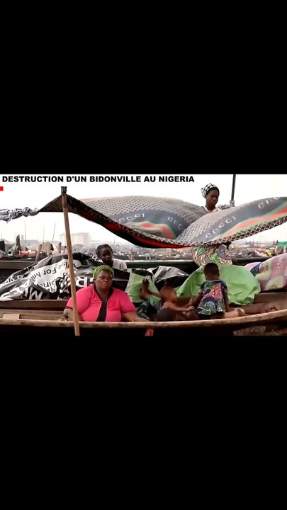 Destruction du bidon ville de Makoko au Nigéria.
