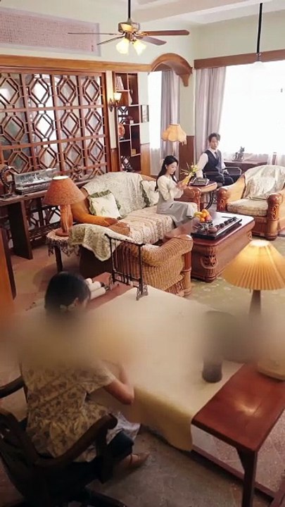 ✨Transmigrated as Doomed Villainess, I Use Modern Medicine & Mind Reading to Survive#drama