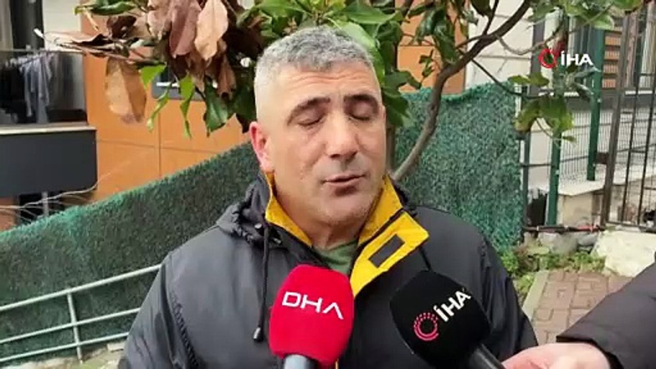 Kağıthane'de korku dolu anlar: Önce doğal gaz kutusuna çarptı sonra takla attı!