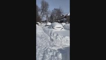 Canada: Winter Storm Brings Record Snowfall To Toronto / 2