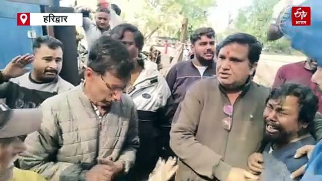 हरिद्वार में टेंट गोदाम में लगी भीषण आग, धुएं का गुबार देख डरे लोग, फायर ब्रिगेड की चार गाड़ियों ने पाया काबू