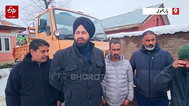 انتظامیہ کی جانب سے وترگام میں برف کی صفائی