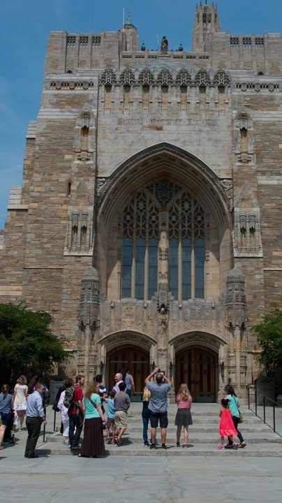 Yale's Famed Investing Model Fails at a Fraught Time for Colleges