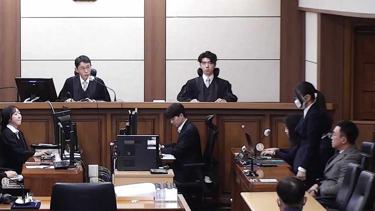 김건희 "재판부 지적 겸허히 받아들여...심려 송구" / YTN