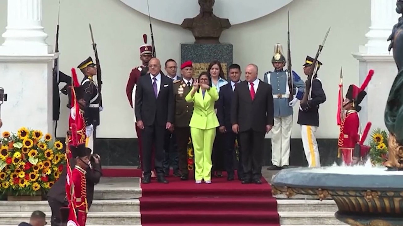 Rubio amenaza con "usar la fuerza" si Delcy Rodríguez no coopera con EEUU