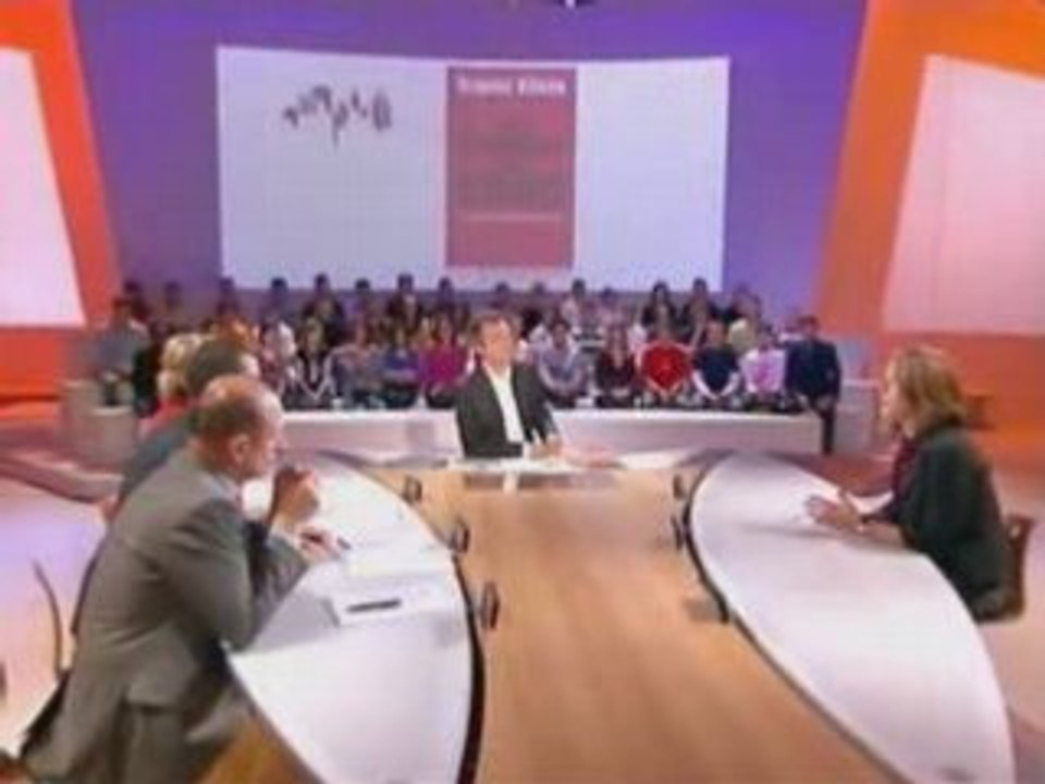 Video Naomi Klein  Pas de complot mais une stratégie!