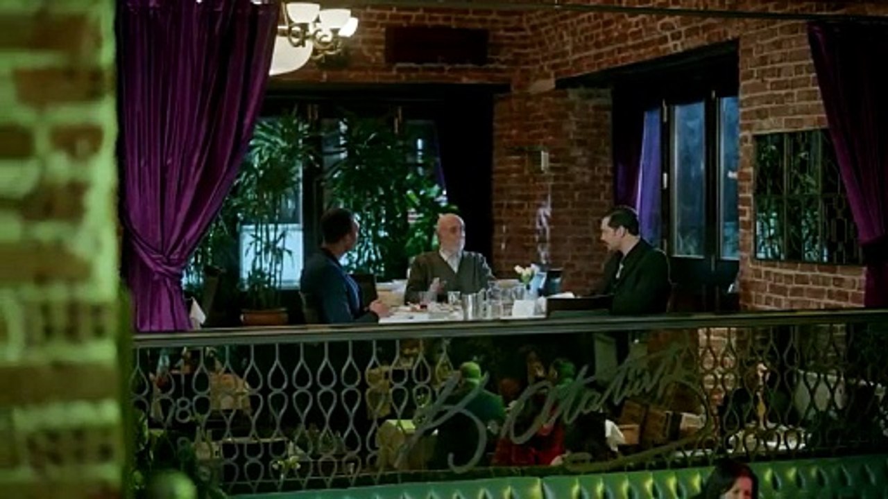 مسلسل حلم اشرف الحلقة 14 مدبلجة