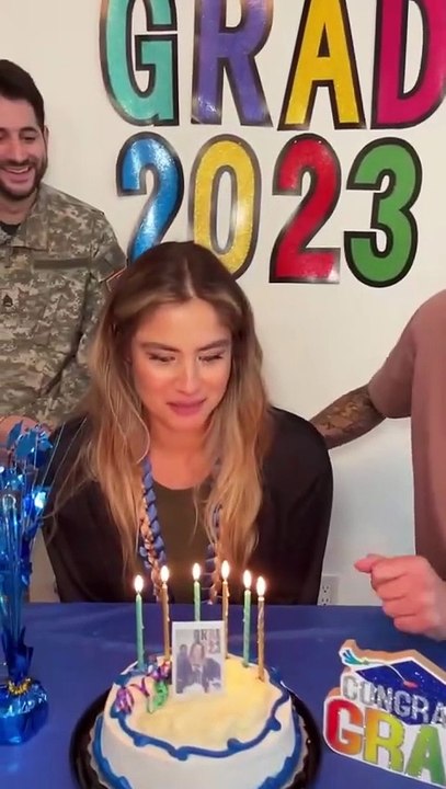 She revealed her pregnancy at graduation, the sweetest double celebration 🥹💕
