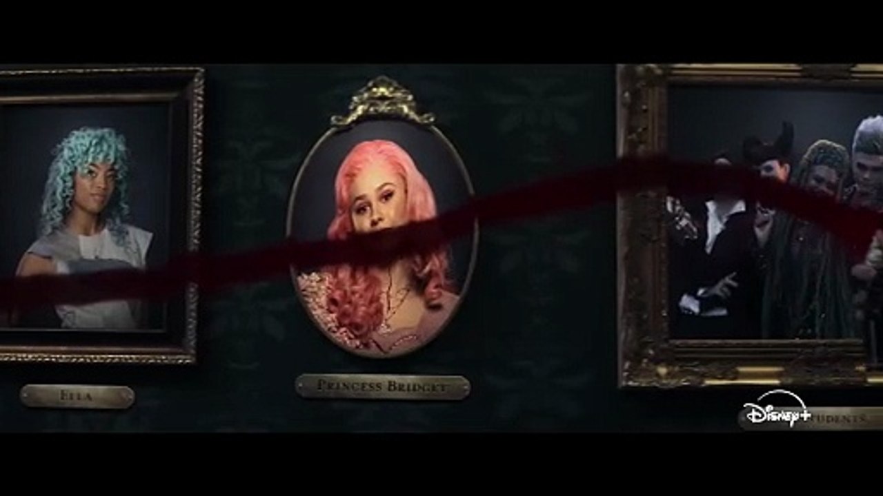 Descendants: The Rise of Red - Teaser Trailer Paint It Red (English) HD