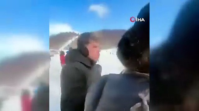 Kartepe’de tartışma kavgaya döndü: Baba, çocuklarının yanında darp edildi