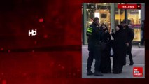 Hollanda’da polisten i̇ki müslüman kadına şiddet