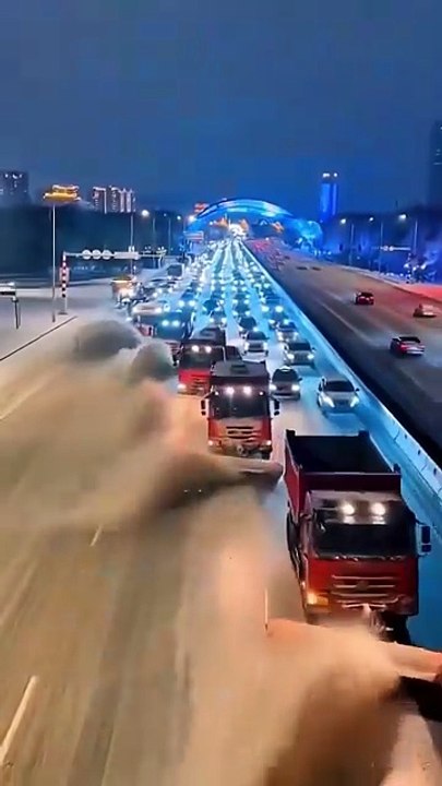 The Snow Problem China Couldn’t Fix - Japan Solved It Silently #shorts