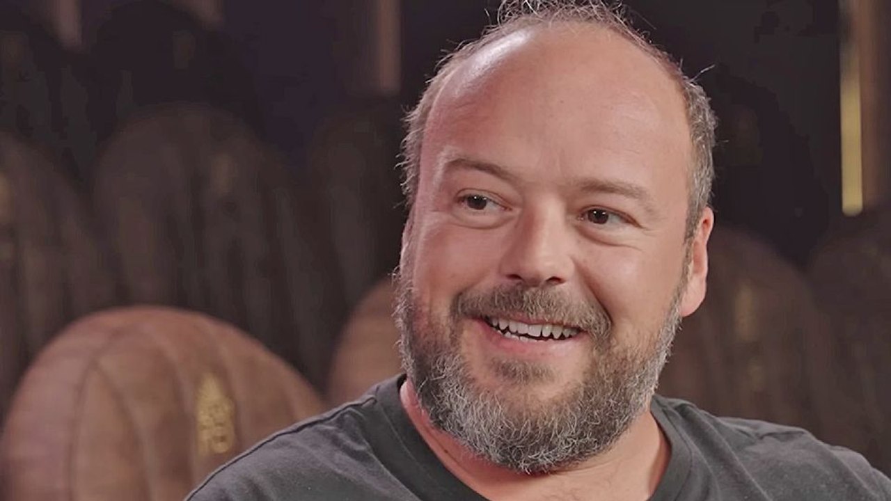 Grand Ecran -  Alban Ivanov, le Rocky de la comédie française : son succès, son burnout et son retour