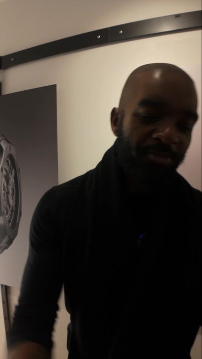 La Hublot Big Bang Unico SR_A by Samuel Ross All Black 42 mm n’est pas juste une montre — c’est une sculpture en mouvement. Une fusion brute entre horlogerie suisse et design industriel #hublot #samuelross #watches