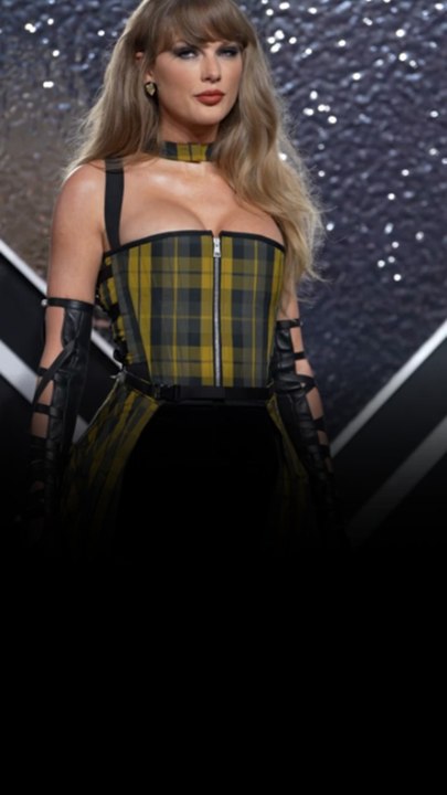 Taylor Swift Texts Exposed: Inside Blake Lively's $400M Legal Battle with Baldoni