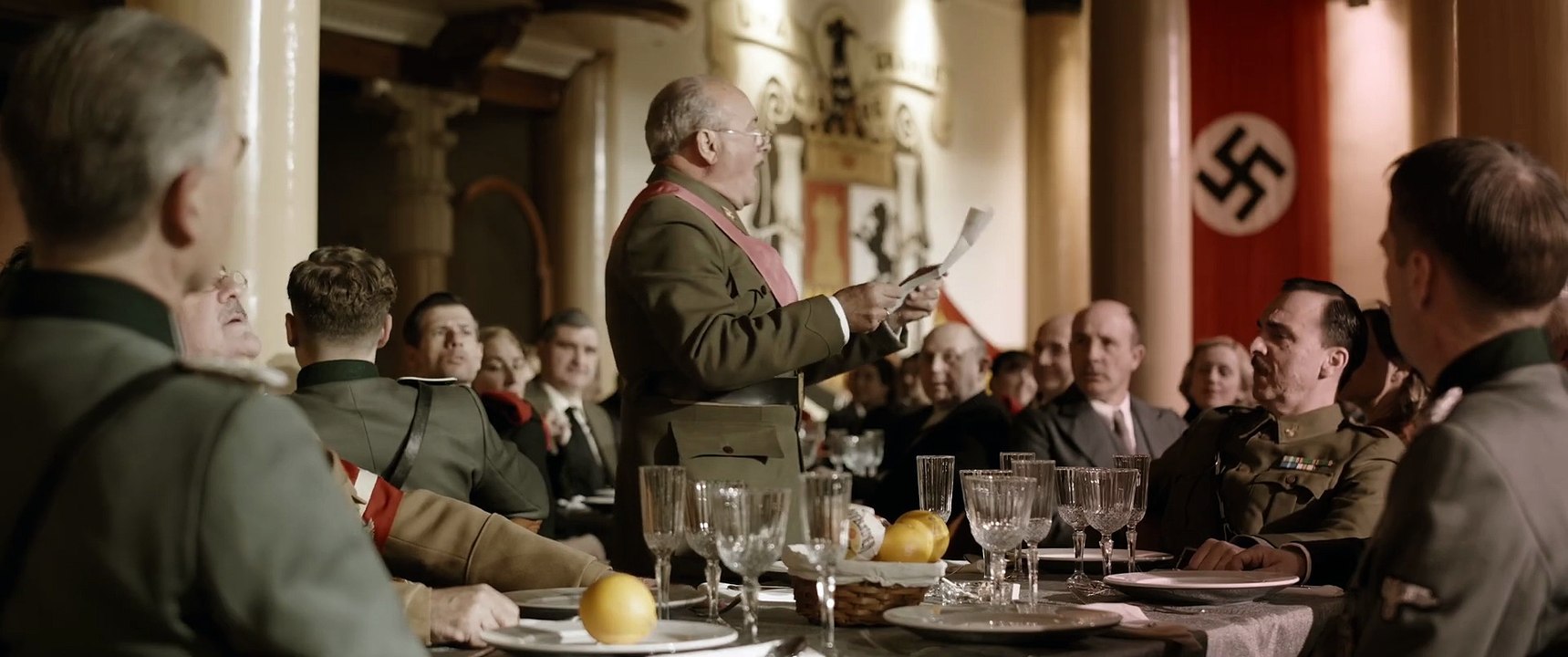 La película "La invasió dels bàrbars" un éxito de taquilla en Valencia y Cataluña.