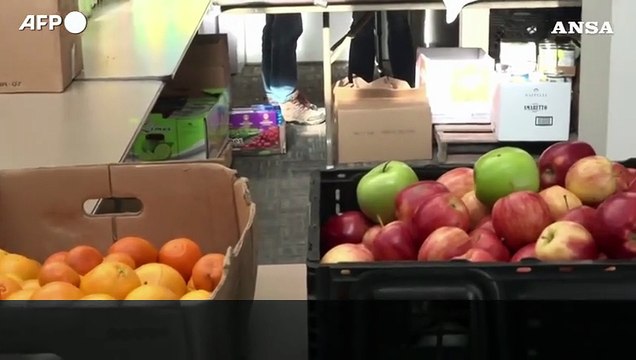 Chiesa di Minneapolis consegna cibo alle famiglie di immigrati in difficolta'