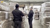 Milano, sequestrati oltre 65mila capi contraffatti con marchio Armani (29.01.26)