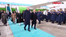 Cumhurbaşkanı Erdoğan, Özbekistan Cumhurbaşkanı Mirziyoyev'i resmi törenle karşıladı