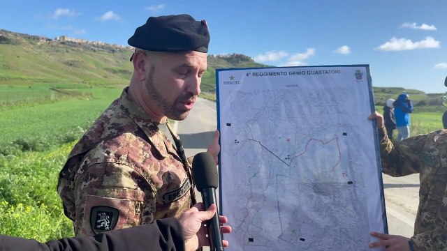 Frana di Niscemi, interviene l'esercito. Si inizia con migliorare la viabilità delle strade