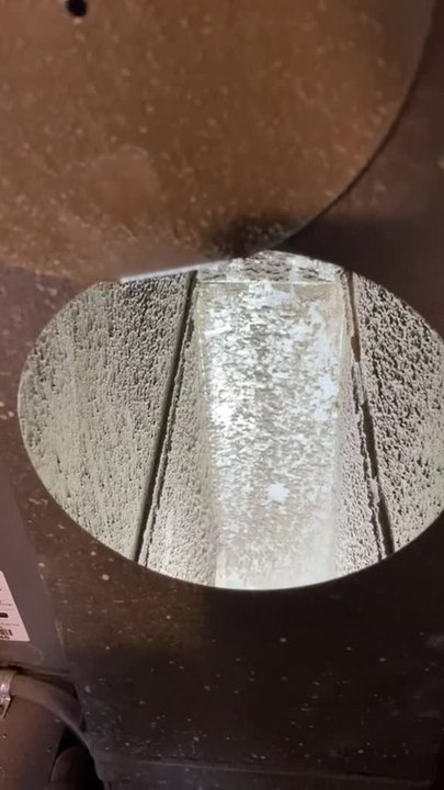 Viewing Air Duct System Before Cleaning