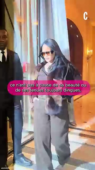 "Énorme", "difforme" : 4 mois après avoir accouché, Rihanna critiquée sur son corps lors de la Fashion Week à Paris