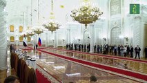 Putin recibe al líder de Emiratos Árabes para abordar la situación en Irán y Ucrania