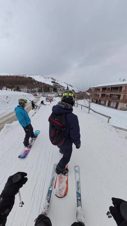Skier Hijacks Snowboard and Sends Rider into Slow Motion Fall
