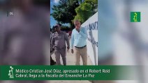 Médico Cristian José Díaz, apresado en el Robert Reid Cabral, llega a la fiscalía del Ensanche La Paz
