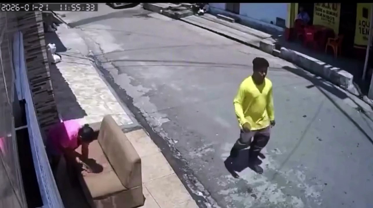 Ne pas laisser son canapé sécher dehors