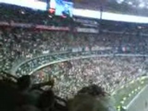 PARIS SAINT GERMAIN AMBIANCE STADE DE FRANCE