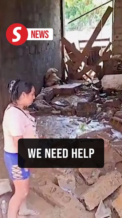 Floods in Peru leave residents stranded, pleading for aid