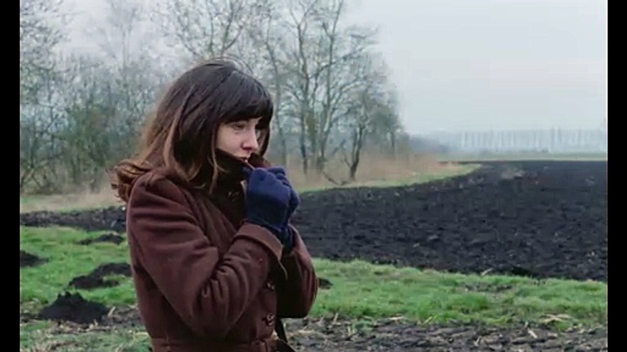 Die Mitte der Welt | movie | 1974 | Official Trailer