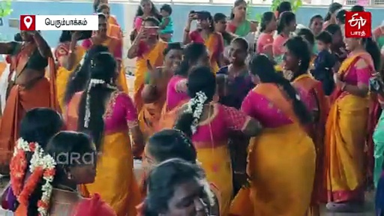 சான்றிதழ் வழங்கும் நிகழ்ச்சியில் குத்தாட்டம்