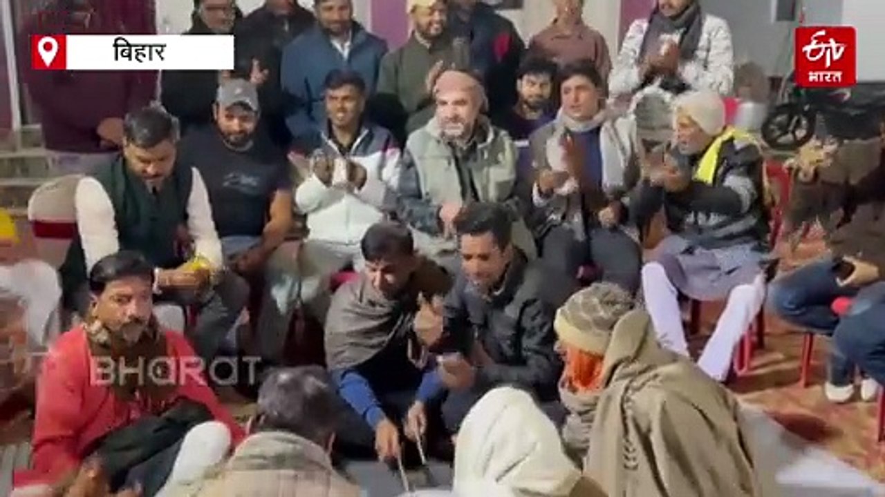 गांव की मिट्टी में रचे-बसे पंकज त्रिपाठी, नहीं देखा होगा 'कालीन भैया' का ऐसा अंदाज