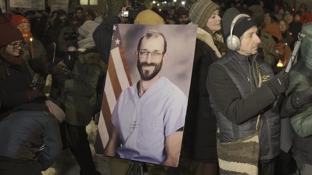 NYC Vigil for Alex Pretti Sparks Anger: ‘America’s State Is Embarrassing’”