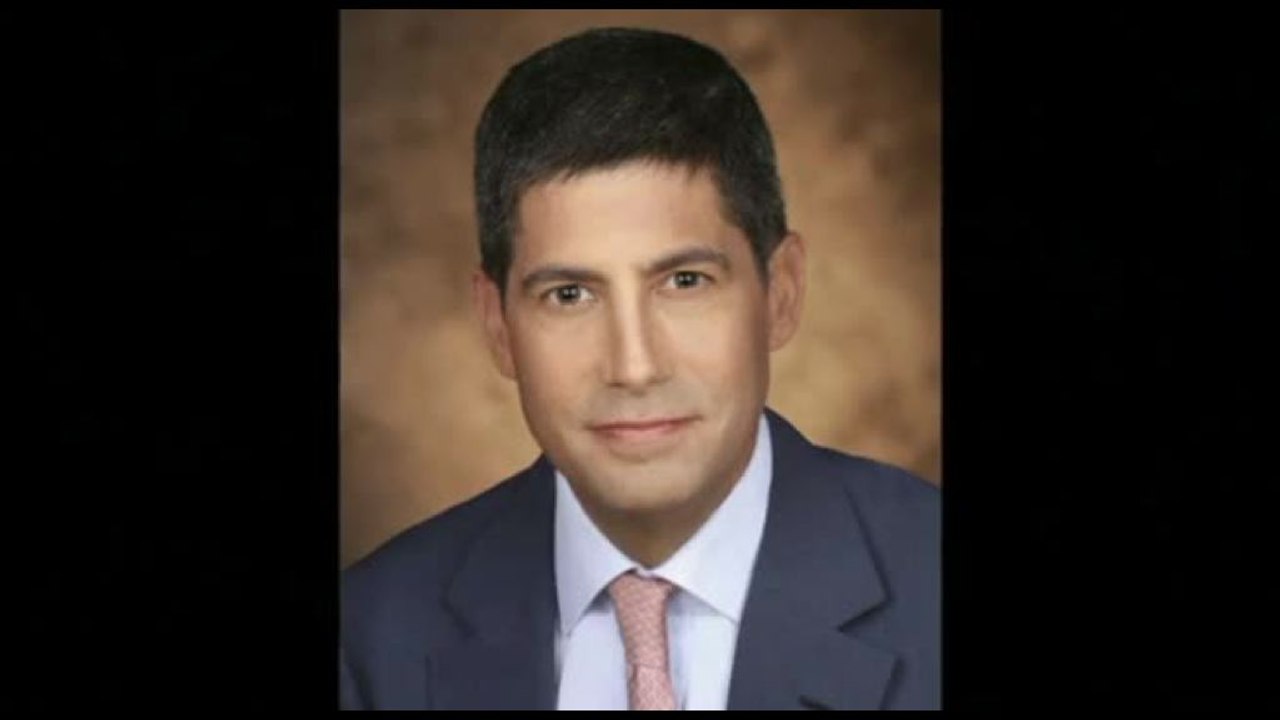 Trump nomina Kevin Warsh presidente Fed: "Passerà alla storia"
