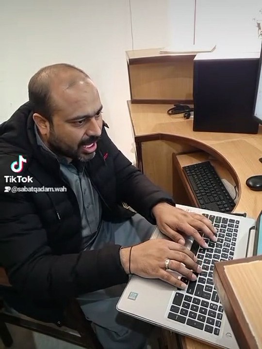 What are the benefits 🤔 of using laptop 💻#LaptopLife #WorkOnLaptop #DigitalLife #OnlineWork #HustleMode #FocusMind #DreamOnScreen #LateNightWork #SuccessRoutine #LaptopGoals