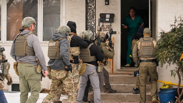 A Minneapolis, cette photo montre comment Trump a militarisé sa chasse aux migrants