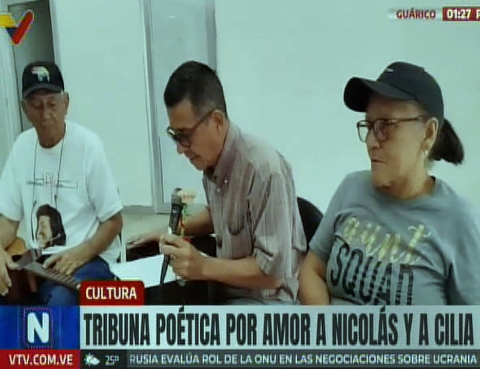 Poetas de Guárico recitan versos dedicado al Presidente Nicolás Maduro y a Primera Dama Cilia Flores
