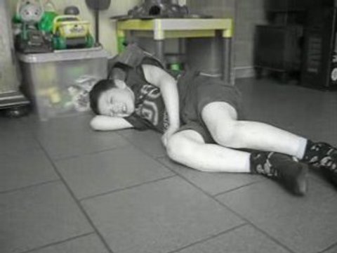 Mes copàiins (Y) viives lès amiis (L'