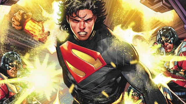 TOP 2 : L'UNIVERS DC ABSOLUTE (Urban Comics)
