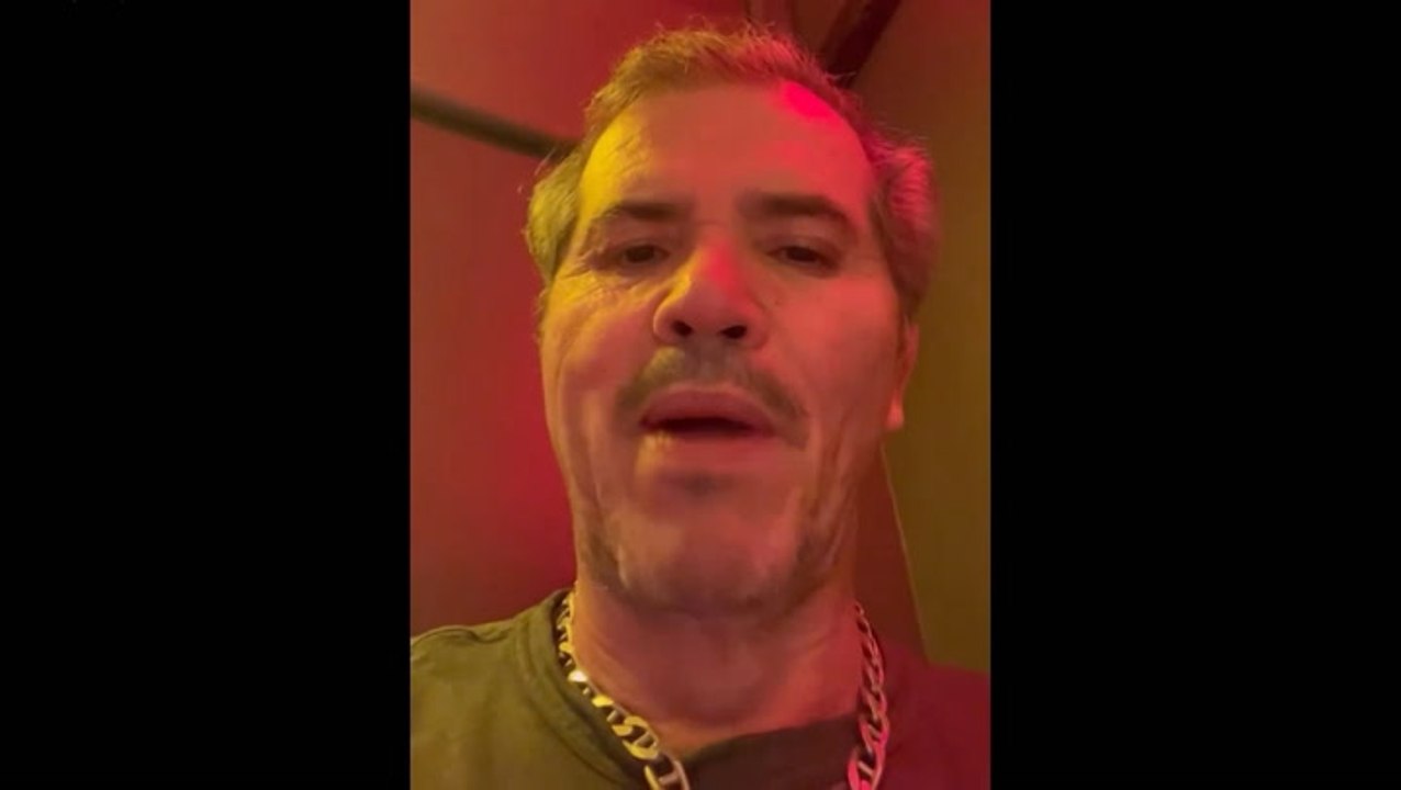 Romeo and Juliet star issues stern warning to ICE-supporting fans