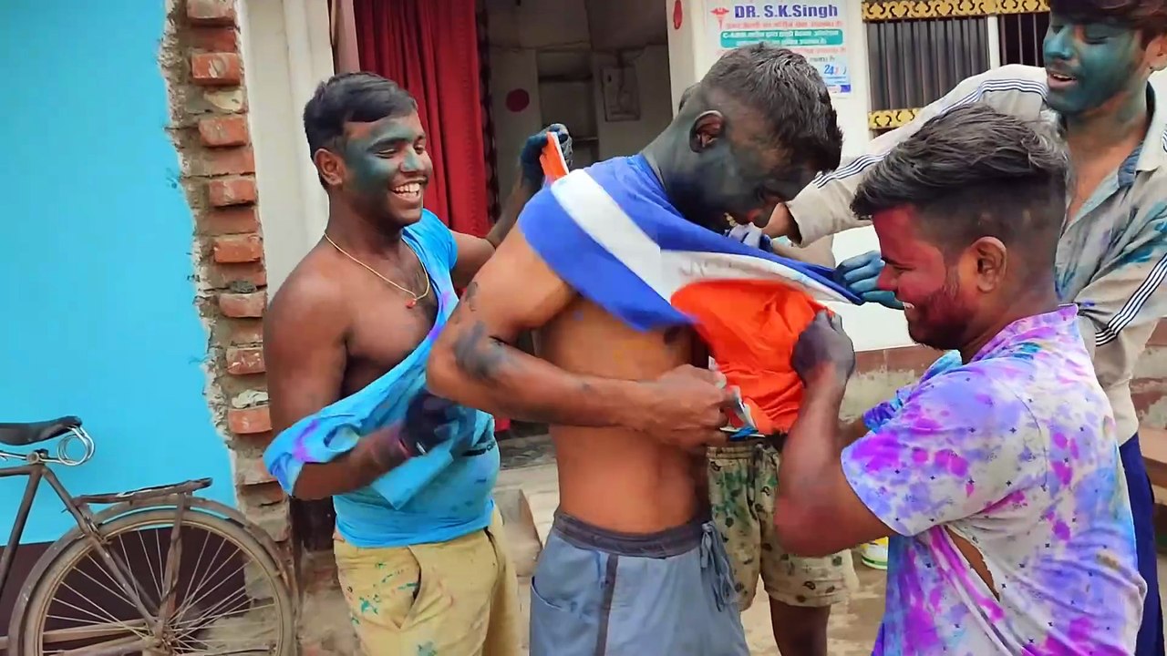 Kapda Far Holi  Ye Hai Original Holi With Nali