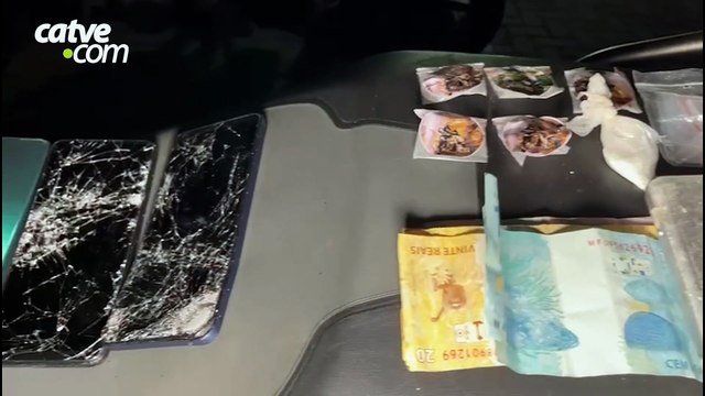 Mulher é detida com drogas durante abordagem no bairro Interlagos, em Cascavel