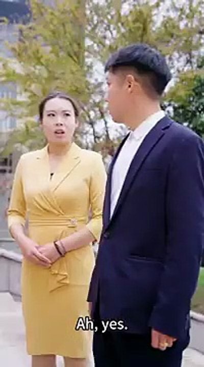 Seeing the CEO dumped she tears down the schemer heals him and becomes irreplaceable