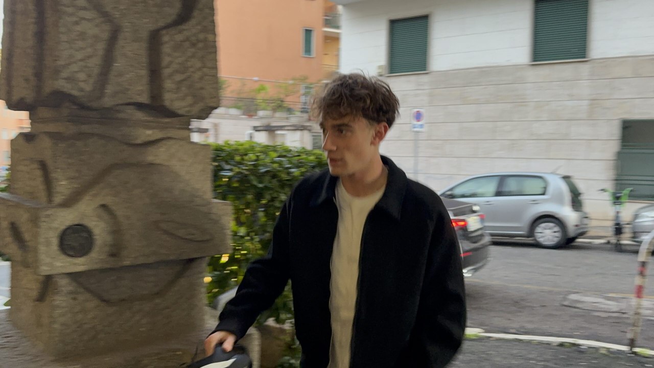 Lazio, Adrian Przyborek arriva a Villa Mafalda: iniziano le visite mediche - VIDEO