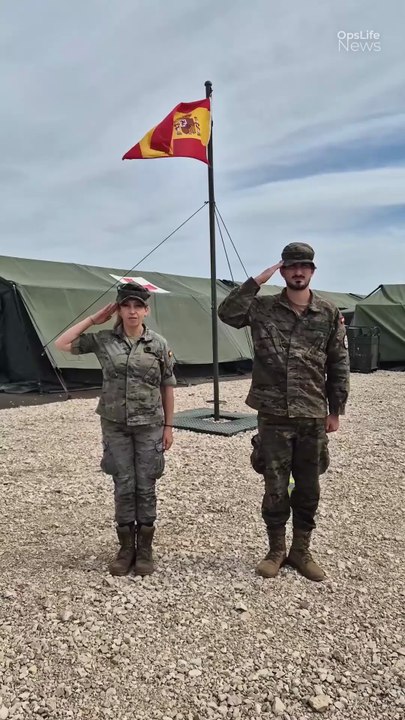 How do salutes differ by country?