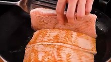 The trick that made my life easier! This is the only way I cook salmon